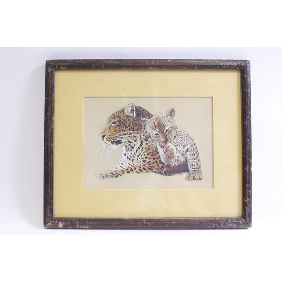 Leopard print frame, Animal print design, Exotic pattern, Wild and trendy, Bold - Picture 1 of 4